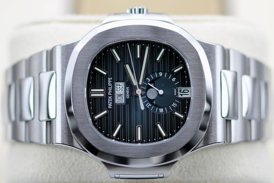 Patek Philippe Nautilus 5726/1A-014 Image 5